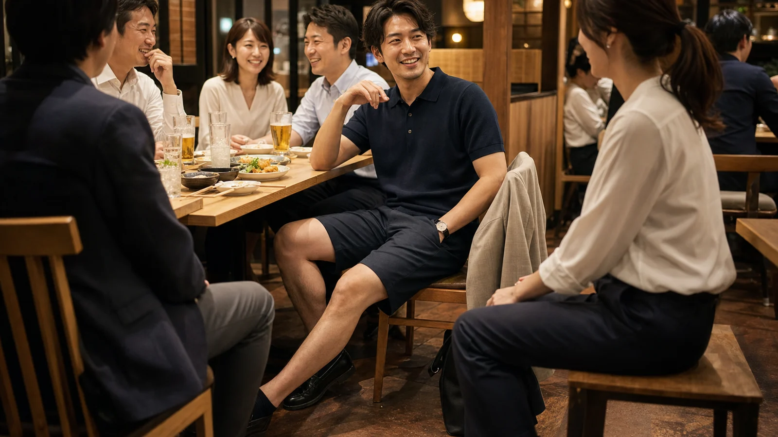 会社の飲み会でハーフパンツをクールビズらしく整えた服装